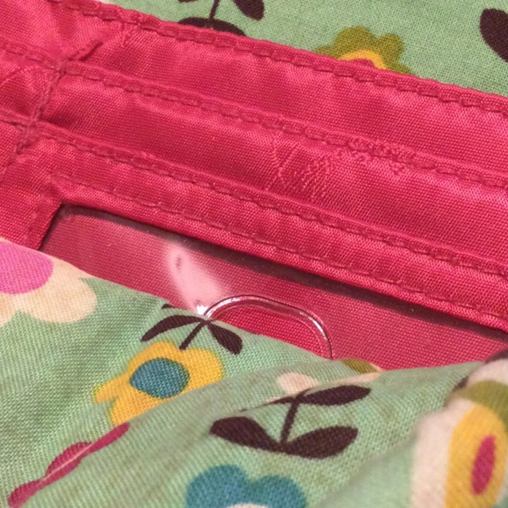 Vera Bradley purse - Picture 4 of 16